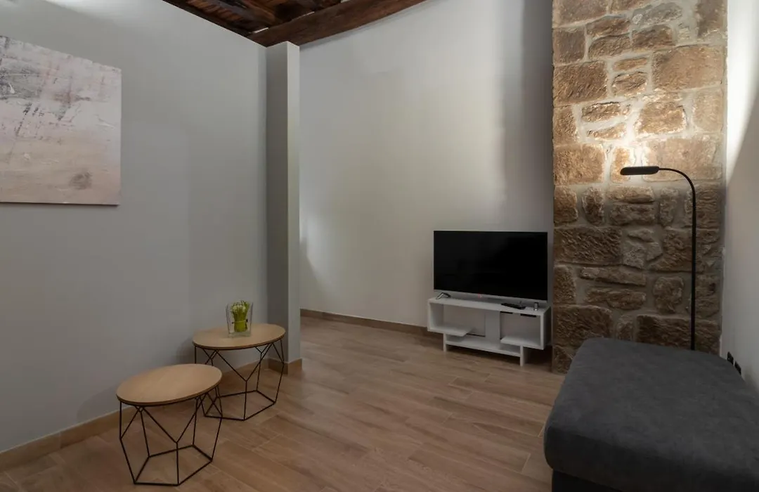 Residenza San Leonardo - Viterbo Centro Storico-1