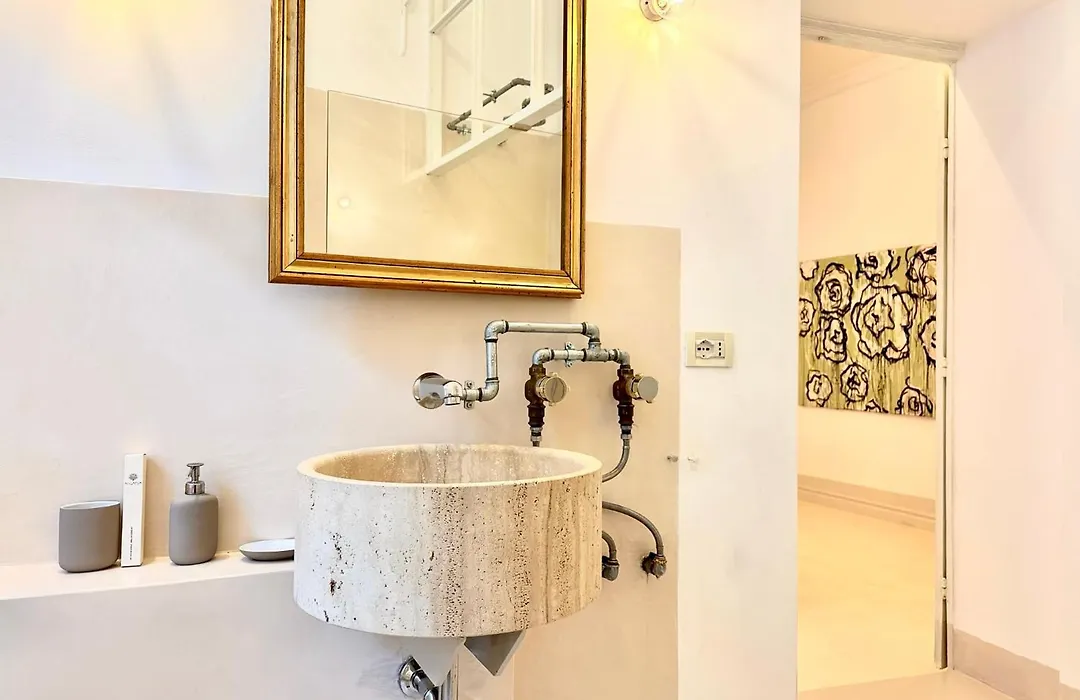 Guest House A Via dei Pellegrini-1