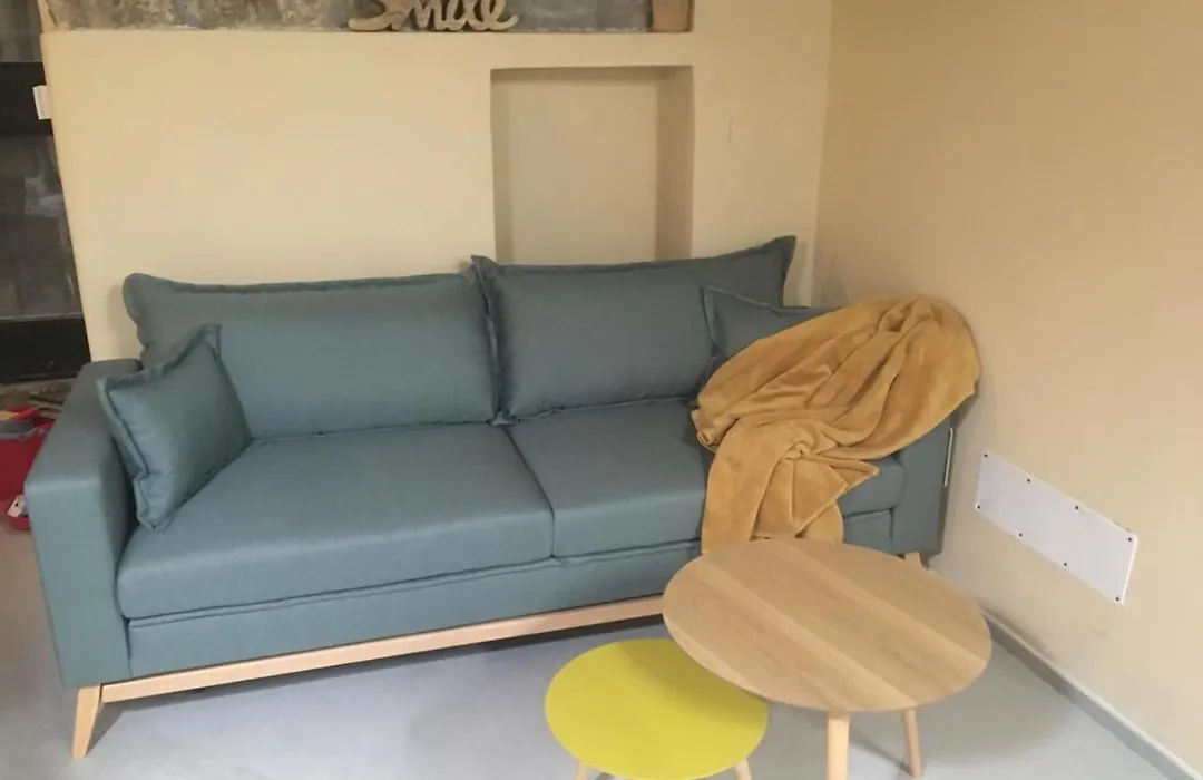 Le Carezze Home-1