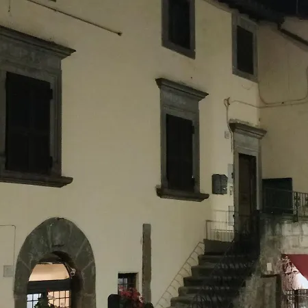 Francigena Viterbo Apartment con parcheggio gratuito a soli 2 minuti-2