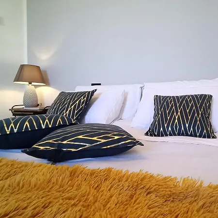 ArtGallery Apartment - Villa immersa nel verde - Deluxe-2