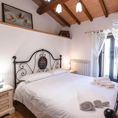 Palazzetto San Lorenzo-3