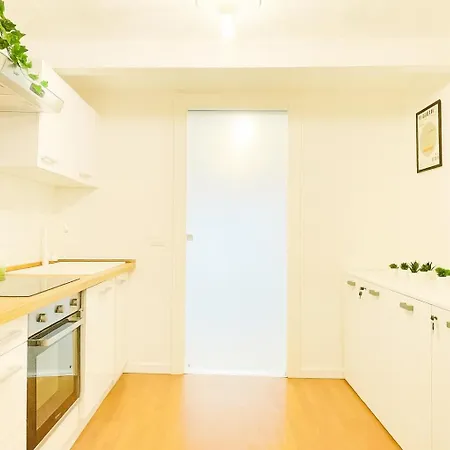 Garibaldi Accommodation-2